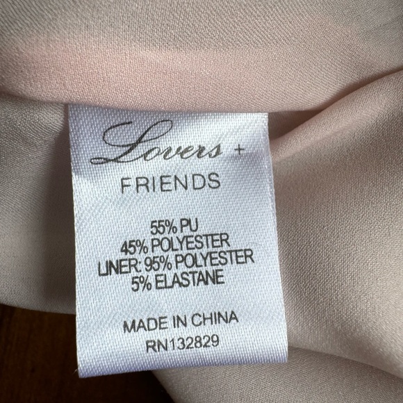 Lovers + Friends faux leather mini skirt. Size XS - Picture 9 of 11